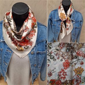 Foulard effet soie fleuri beige et orange