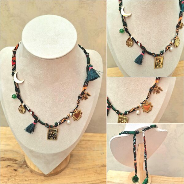 Collier tissu vert bouteille avec charms