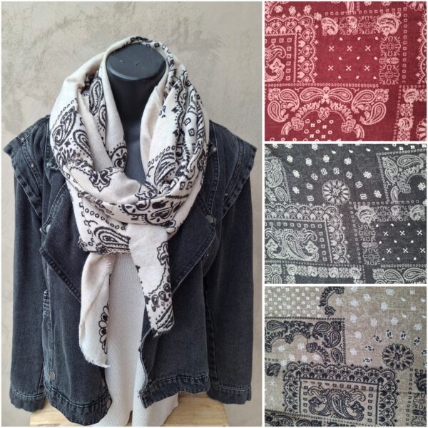 Foulard rectangle épais motifs bandanas