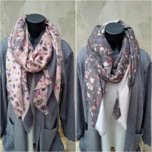Echarpe rectangle motif fleuri