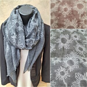 Foulard rectangle avec motif fleuri brodé