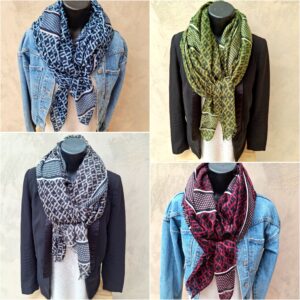 Foulard rectangle motifs géométriques