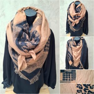 Echarpe carrée 4 tissus pieds de poule et léopard