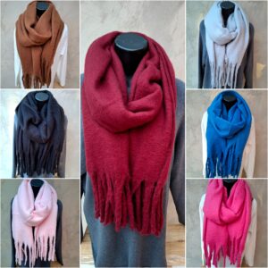 Écharpes unies rectangles à franges