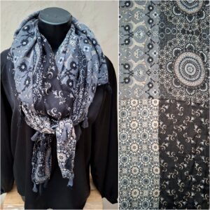 foulard rectangle quatre motifs gris et noir
