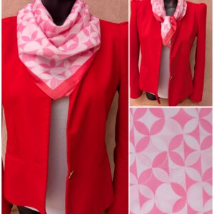 Foulard carré effet soie