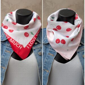 Foulard carré effet soie cerises