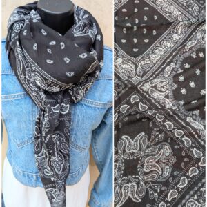 Foulard rectangle imprimé bandana
